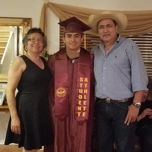 Meet your Posher, Abelardo